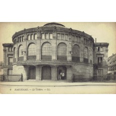 CPA - HAGUENAU - Le Théâtre - Années 1920