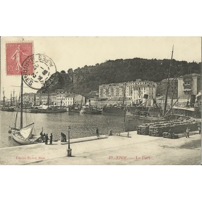 CPA - NICE, UNE VUE DU PORT, vers 1900