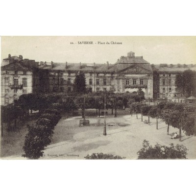 CPA - SAVERNE - Place Du Château - Années 1920
