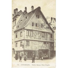 CPA - STRASBOURG - Vieille Maison Place Broglie - Années 1920