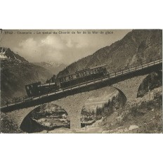 CPA: CHAMONIX. LE VIADUC DU CHEMIN DE FER DE LA MER DE GLACE. Années 1900.