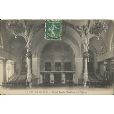 CPA: AIX-LES-BAINS. GRAND CERCLE, VESTIBULE DU THEATRE. Années 1900.