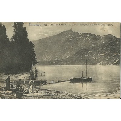 CPA: AIX-LES-BAINS. LE LAC DU BOURGET ET LA DENT DU CHAT. Années 1900 ANIMEE.