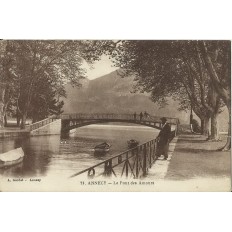 CPA: ANNECY. LE PONT DES AMOURS. Années 1920.