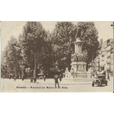 CPA: MARSEILLE, LE MONUMENT DES MOBILES ET LES ALLEES, ANNEES 1900.