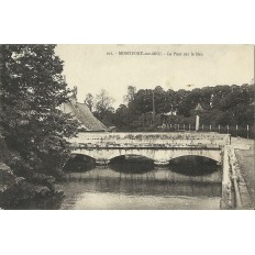 CPA: MONTFORT-SUR-MEU.Le Pont sur le Meu. Années 1940.