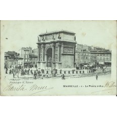 CPA: MARSEILLE,LE PAVEMENT DE LA PORTE D'AIX, vers 1900