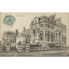 CPA: PARAME. LE GRAND HOTEL, vu des Jardins, en 1900