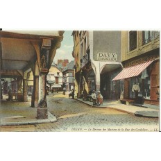 CPA: DINAN, Le dessous des Maisons de la rue des Cordeliers, Colorisée, vers 1910