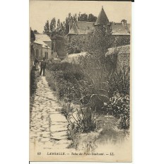 CPA: LAMBALLE, Talus du Vieux Gouessant, vers 1910