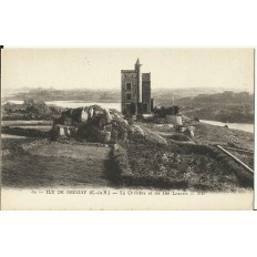 CPA: ILE de BREHAT, La Chambre & les Iles Laveret, vers 1900