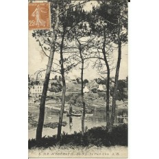 CPA: ILE de BREHAT, Le Port Clos, vers 1910
