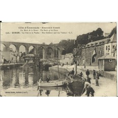 CPA: DINAN, Le Port, Animation, en 1900