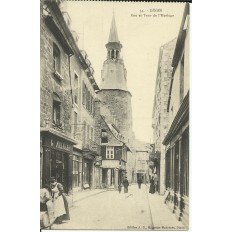 CPA: DINAN, Rue & Tour de l'Horloge, Animée, vers 1910