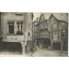 CPA: DINAN, Pharmacie & Cordonnerie, vers 1910