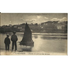 CPA: AUDIERNE, L'entrée du Port au clair de lune, vers 1900