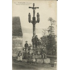 CPA: PLOUGASTEL, Enfants sur le Calvaire, vers 1900