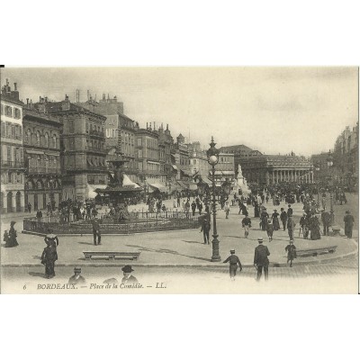 CPA: BORDEAUX, LA PLACE DE LA COMEDIE, Animée, vers 1900