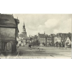 CPA: DINAN, la Place Saint-Sauveur & Tour de l'Horloge, vers 1900