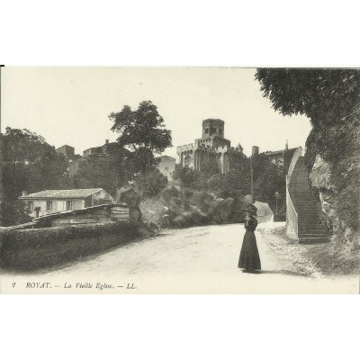 CPA: ROYAT, la Vieille Eglise, vers 1900