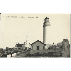 CPA: CAP D'ANTIBES, le Phare et le Sémaphore, Années 1900