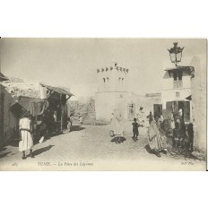 CPA TUNISIE, vers 1900, TUNIS, LA PLACE DES LEGUMES.