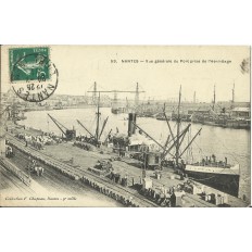 CPA: NANTES, Vue Générale du Port prise de l'Hermitage, vers 1910