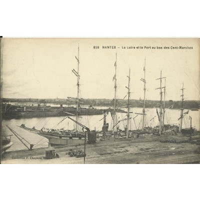 CPA: NANTES, La Loire et le Port au bas des Cent-Marches, vers 1910