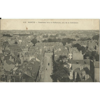 CPA: NANTES, Panorama vers la Préfecture, pris de la Cathédrale, vers 1910