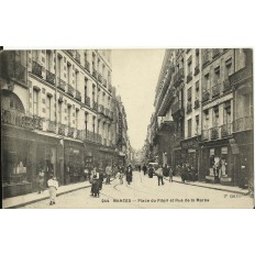 CPA: NANTES, Place du Pilori et Rue de la Marne, années 1900