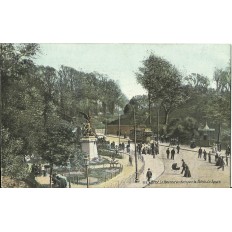 CPA: BREST, Le Monument des Morts pour la Patrie (couleurs), vers 1900