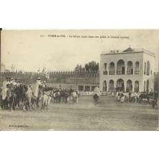 CPA: MAROC, Foire de FEZ, Le Sultan reçoit Lyautey, années 1910