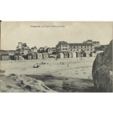 CPA: TREGASTEL, La Plage et l'Hotel de la Mer, vers 1920