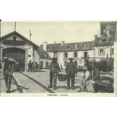 CPA: (REPRO). LESCONIL, La Place (Pecheurs), vers 1900.