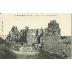 CPA: CAP FREHEL, Le Fort La Latte, Deuxième enceinte, vers 1900