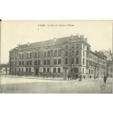 CPA: LYON, Lycée de Jeunes Filles, vers 1900.