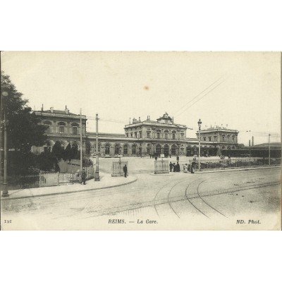 CPA: REIMS, La Gare, vers 1910