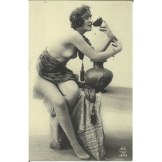 CPA: (REPRO). NU Féminin, L'Orientale, vers 1900