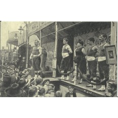 CPA: (REPRO). PARIS, Fete Foraine, Parade, vers 1910.