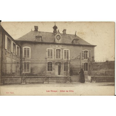 CPA: LES RICEYS, Hotel de Ville, vers 1920
