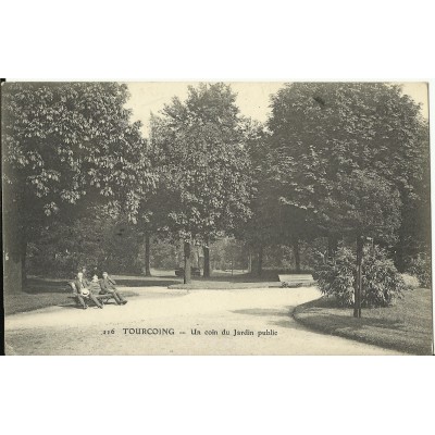 CPA: TOURCOING, Un Coin du Jardin Public, vers 1900