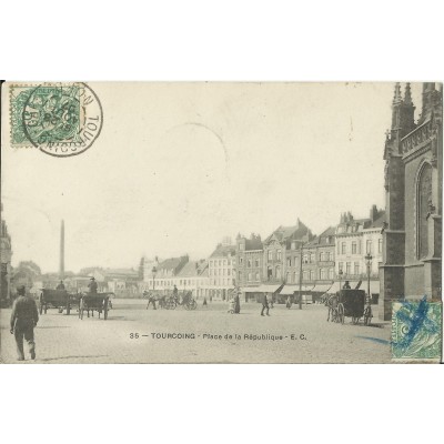CPA: TOURCOING, Place de la République, années 1900