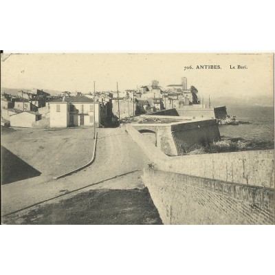 CPA - ANTIBES, Le Bari, vers 1900