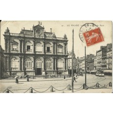 CPA: LE HAVRE, Musée et rue de Paris, Animé, vers 1910
