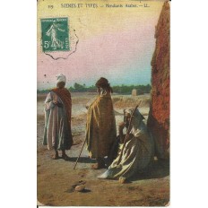 *CPA MAROC, ANNEES 1910, SCENES ET TYPES, MENDIANTS ARABES.