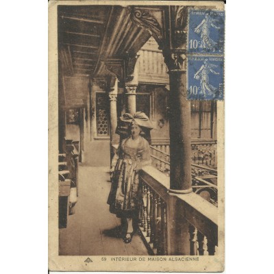 CPA: ALSACE, Intérieur de maison, vers 1920.