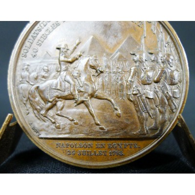 MEDAILLE CUIVRE, A.BOVY sc. BONAPARTE en EGYPTE, 1798.