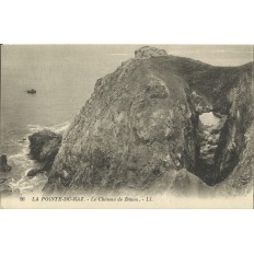 CPA: LA POINTE DU RAZ, Le Chateau de Dinan, vers 1920