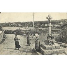 CPA: TRESTRAOU, La Croix de la Descente, vers 1900