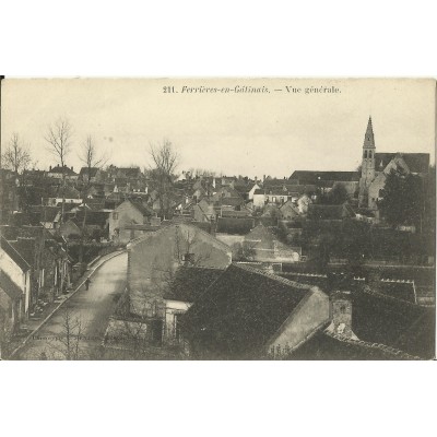 CPA - FERRIERES-en-GATINAIS, Vue Générale - Années 1900